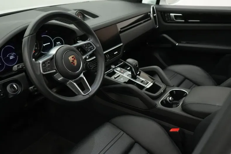 Porsche Cayenne din 2023 cu 32.905 km - oferta POR118402 - foto 27