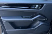 Porsche Cayenne din 2021 cu 29.100 km - oferta POR118404 - foto 15