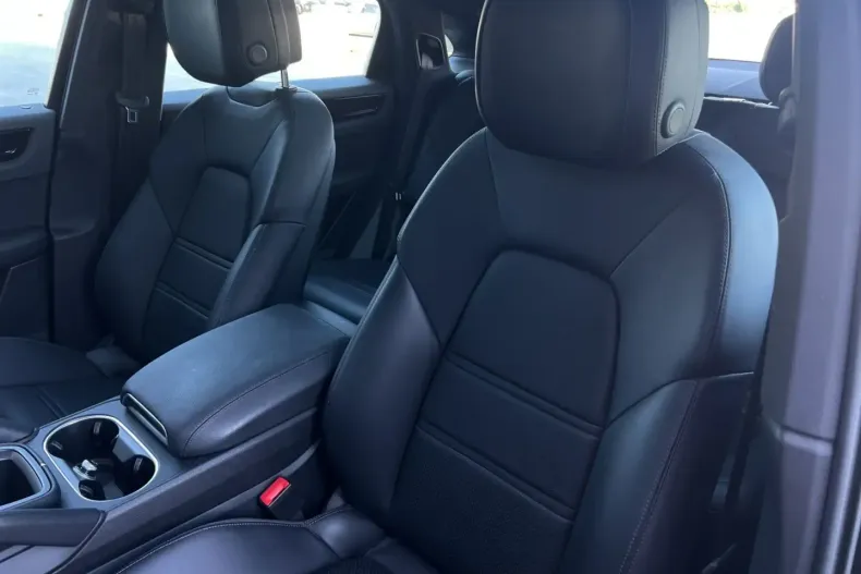 Porsche Cayenne din 2021 cu 29.100 km - oferta POR118404 - foto 16