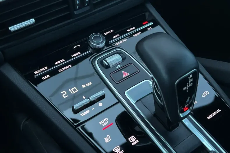 Porsche Cayenne din 2021 cu 29.100 km - oferta POR118404 - foto 23