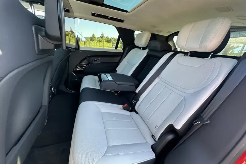 Land Rover Range Rover Sport din 2022 cu 8.590 km - oferta LAN118407 - foto 16