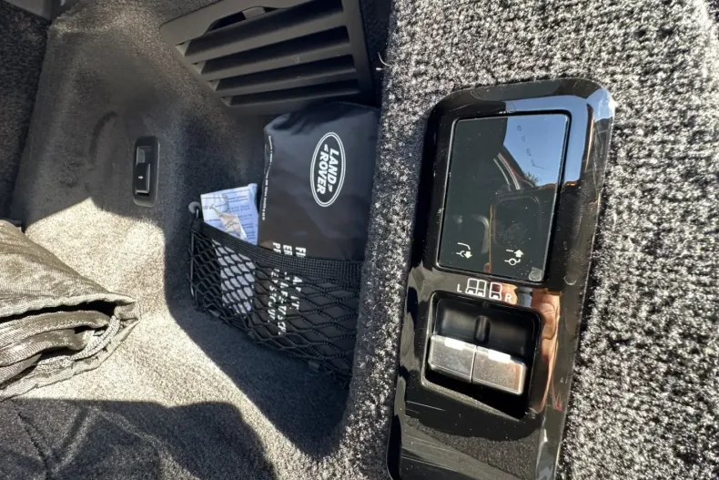 Land Rover Range Rover Sport din 2022 cu 8.590 km - oferta LAN118407 - foto 18