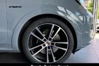 Porsche Cayenne din 2024 cu 41.990 km - oferta POR118408 - foto 17