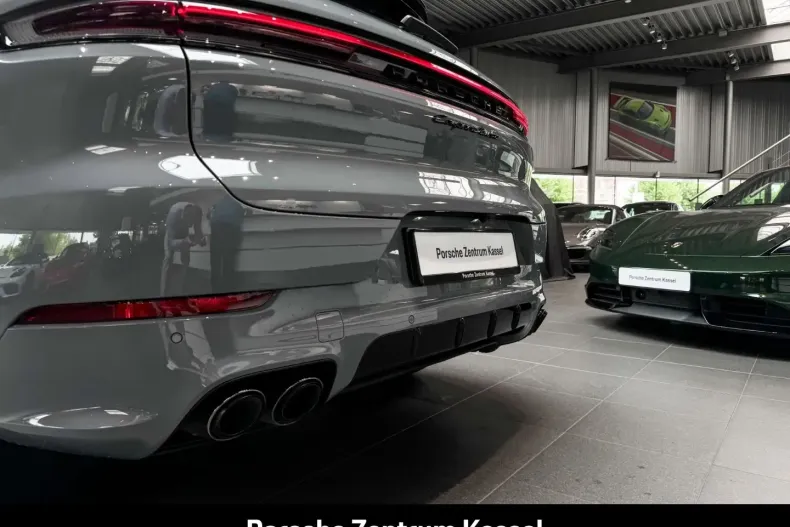 Porsche Cayenne din 2024 cu 41.990 km - oferta POR118408 - foto 20