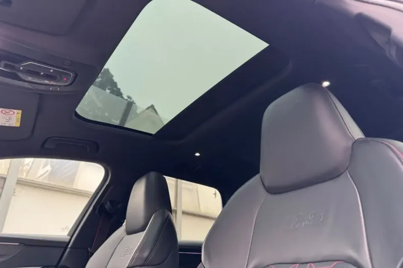 Audi RS6 din 2022 cu 95.000 km - oferta AUD118410 - foto 22