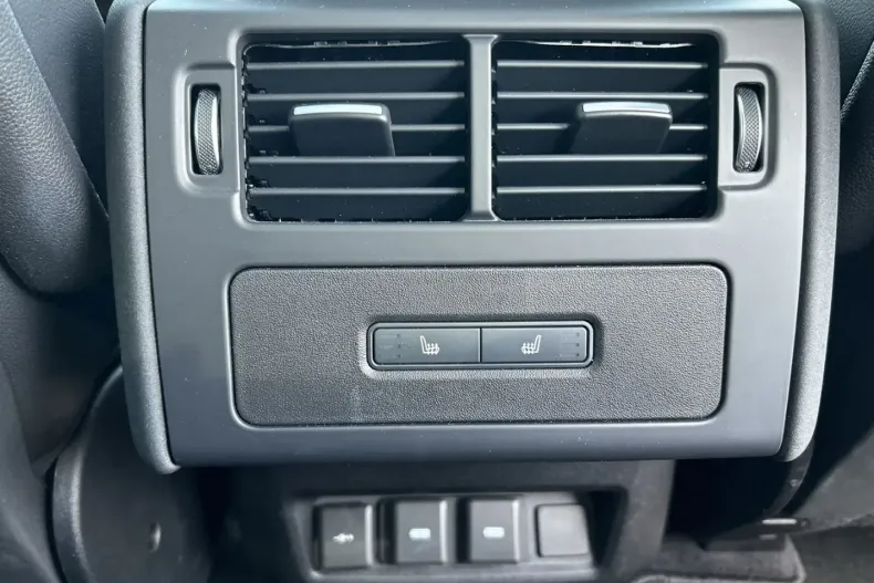 Land Rover Discovery din 2023 cu 9.000 km - oferta LAN118417 - foto 12