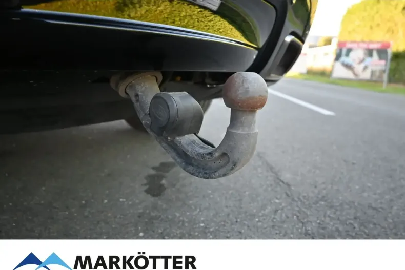 Land Rover Range Rover Velar din 2022 cu 81.503 km - oferta LAN118426 - foto 10