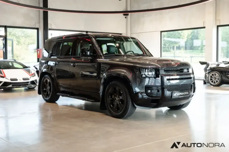 Land Rover Defender din 2024 cu 17.700 km - oferta LAN118430 - foto 3