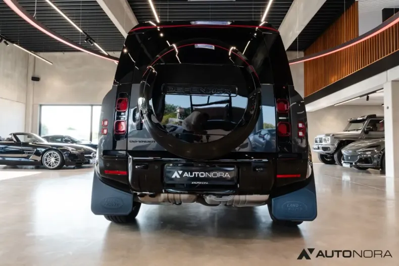 Land Rover Defender din 2024 cu 17.700 km - oferta LAN118430 - foto 15