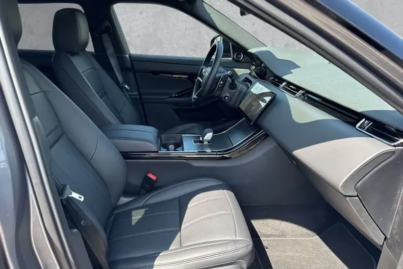 Land Rover Range Rover Evoque din 2024 cu 3.500 km - oferta LAN118440 - foto 3