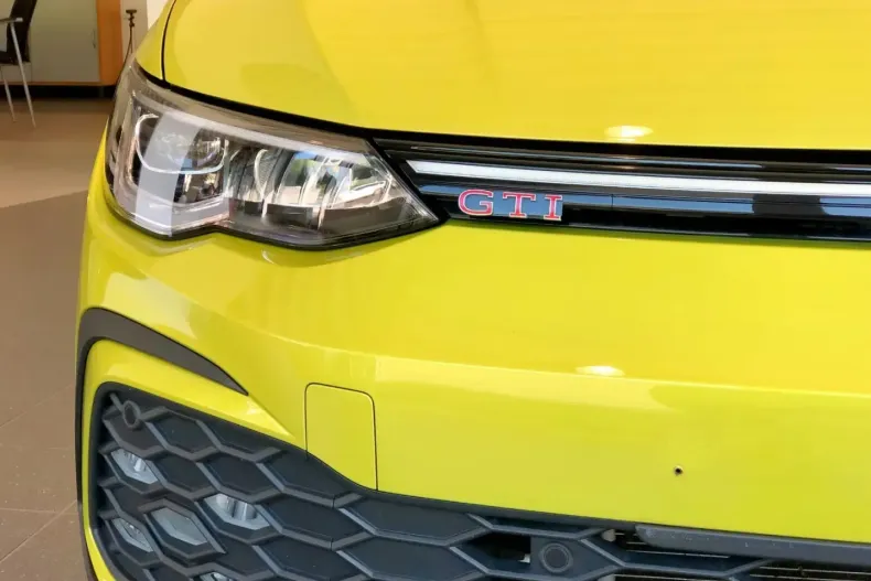 Volkswagen Golf din 2022 cu 17.500 km - oferta VOL118449 - foto 4