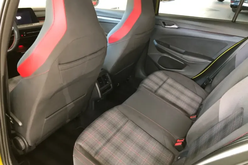 Volkswagen Golf din 2022 cu 17.500 km - oferta VOL118449 - foto 12