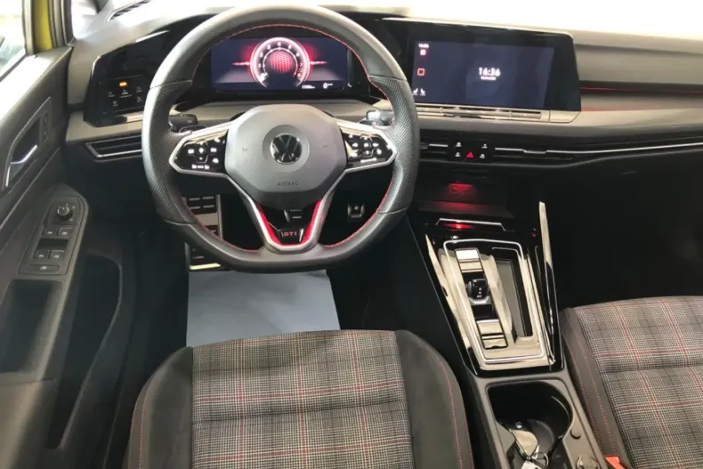 Volkswagen Golf din 2022 cu 17.500 km - oferta VOL118449 - foto 14