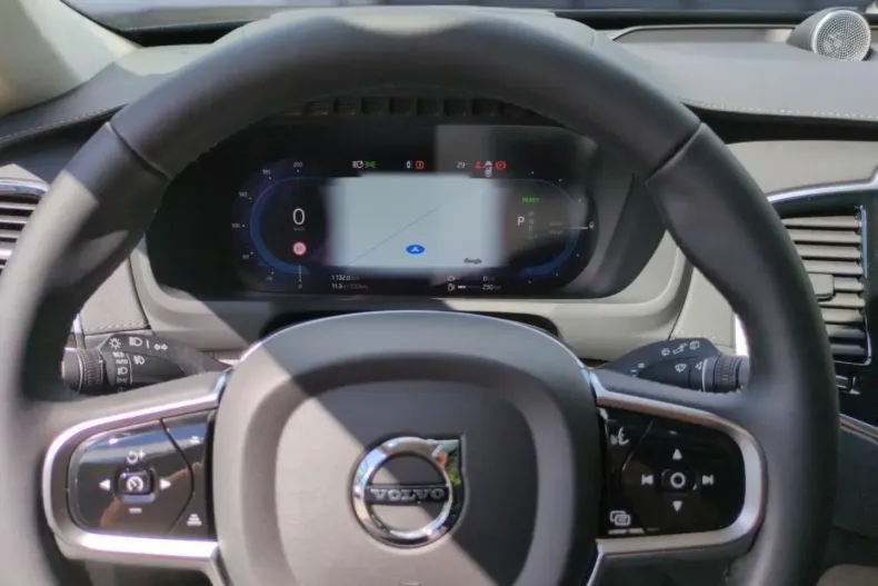 Volvo XC90 din 2024 cu 24.100 km - oferta VOL118456 - foto 11