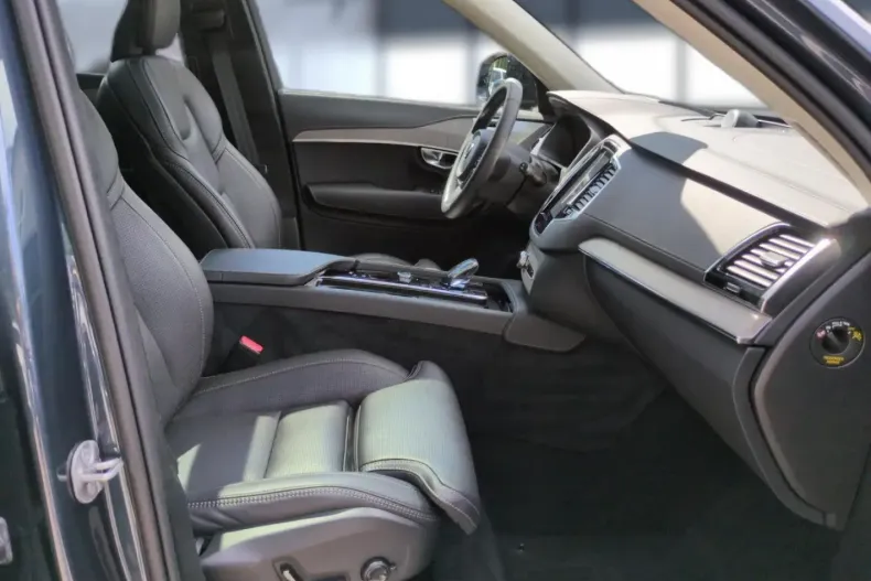 Volvo XC90 din 2024 cu 24.100 km - oferta VOL118456 - foto 19