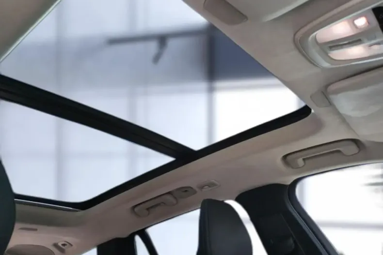 Volvo XC90 din 2024 cu 24.100 km - oferta VOL118456 - foto 20