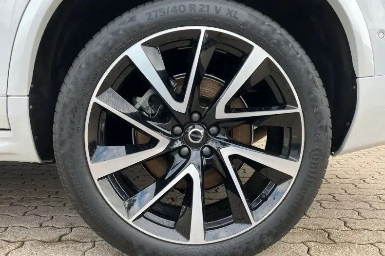 Volvo XC90 din 2022 cu 68.000 km - oferta VOL118458 - foto 2