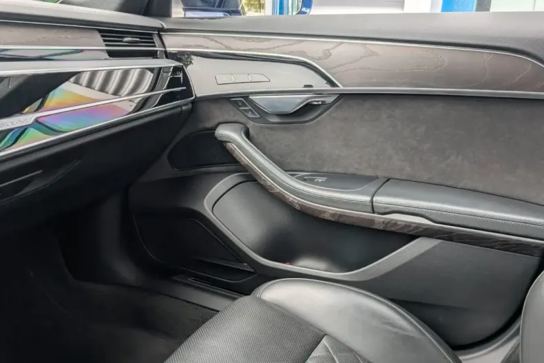 Audi A8 din 2022 cu 63.800 km - oferta AUD118463 - foto 15