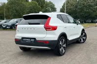 Volvo XC40 din 2022 cu 62.635 km - oferta VOL118464 - foto 2