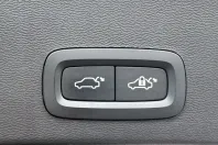 Volvo XC40 din 2022 cu 62.635 km - oferta VOL118464 - foto 8