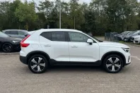 Volvo XC40 din 2022 cu 62.635 km - oferta VOL118464 - foto 9