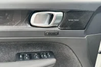 Volvo XC40 din 2022 cu 62.635 km - oferta VOL118464 - foto 16