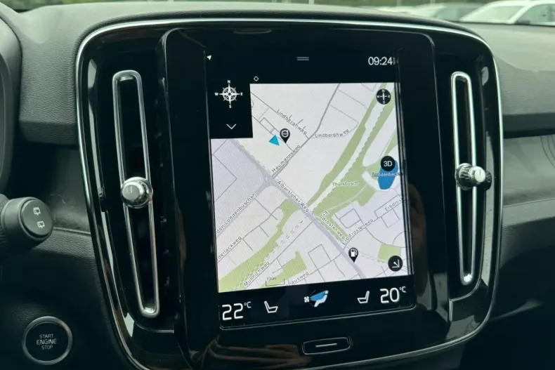 Volvo XC40 din 2022 cu 62.635 km - oferta VOL118464 - foto 19