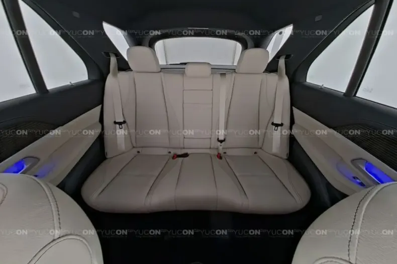 Mercedes-Benz GLE 450 din 2023 cu 14.778 km - oferta MER118477 - foto 9