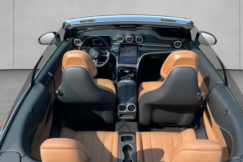 Mercedes-Benz CLE 300 din 2024 cu 7.867 km - oferta MER118499 - foto 16