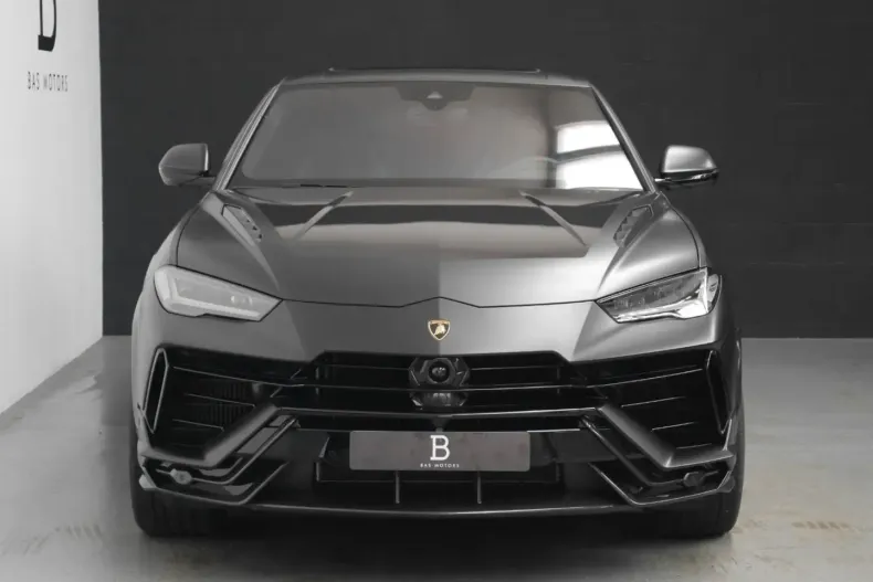 Lamborghini Urus din 2024 cu 5.800 km - oferta LAM118507 - foto 3