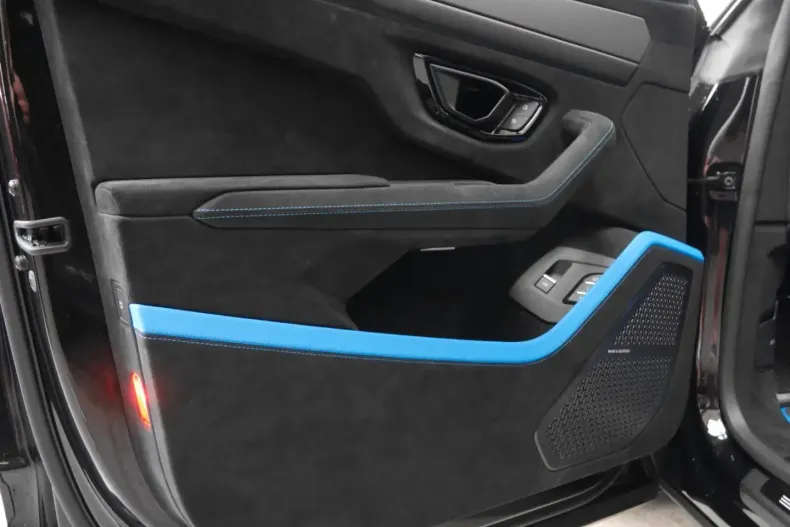 Lamborghini Urus din 2024 cu 5.800 km - oferta LAM118507 - foto 14