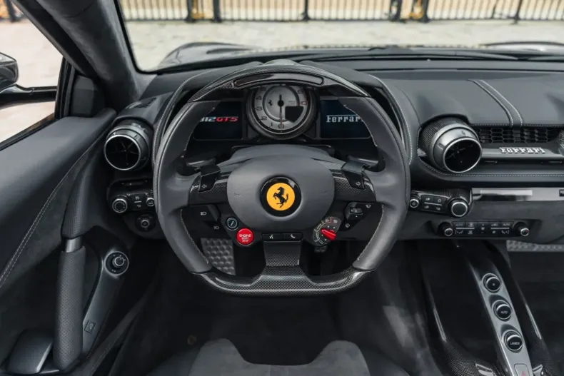 Ferrari 812 din 2023 cu 9.500 km - oferta FER118509 - foto 15