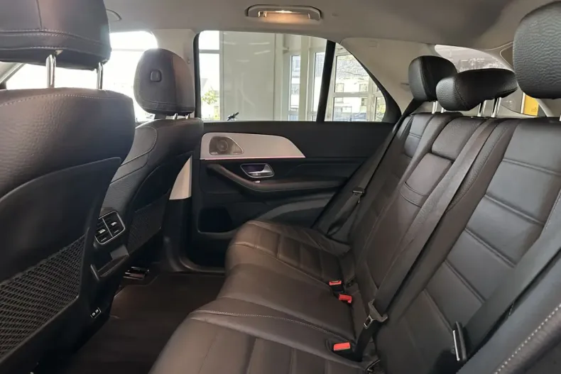 Mercedes-Benz GLE 350 din 2023 cu 27.000 km - oferta MER118519 - foto 12