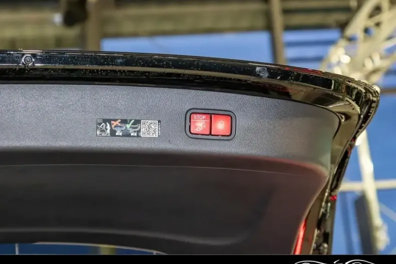 Mercedes-Benz GLC 300 din 2024 cu 17.800 km - oferta MER118520 - foto 7