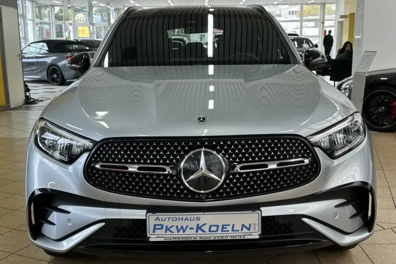 Mercedes-Benz GLC 220 din 2023 cu 33.000 km - oferta MER118521 - foto 2