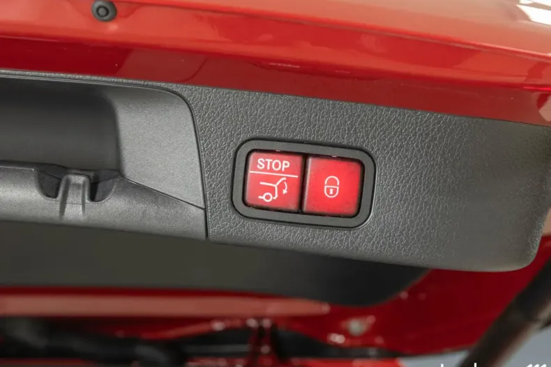 Mercedes-Benz GLB 200 din 2024 cu 19.252 km - oferta MER118526 - foto 10