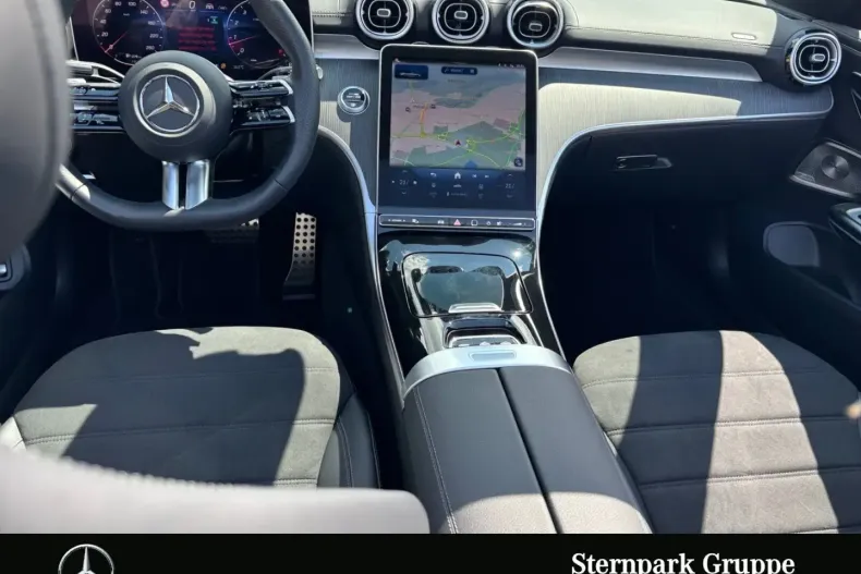 Mercedes-Benz CLE 200 din 2024 cu 5.620 km - oferta MER118528 - foto 10