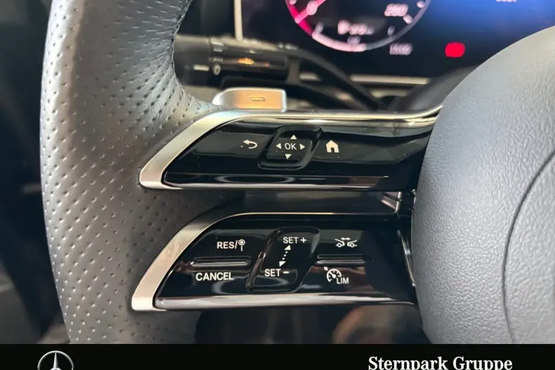 Mercedes-Benz CLE 200 din 2024 cu 5.620 km - oferta MER118528 - foto 22