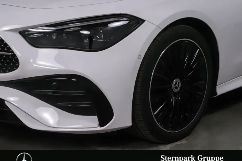 Mercedes-Benz CLE 200 din 2024 cu 12.630 km - oferta MER118531 - foto 3