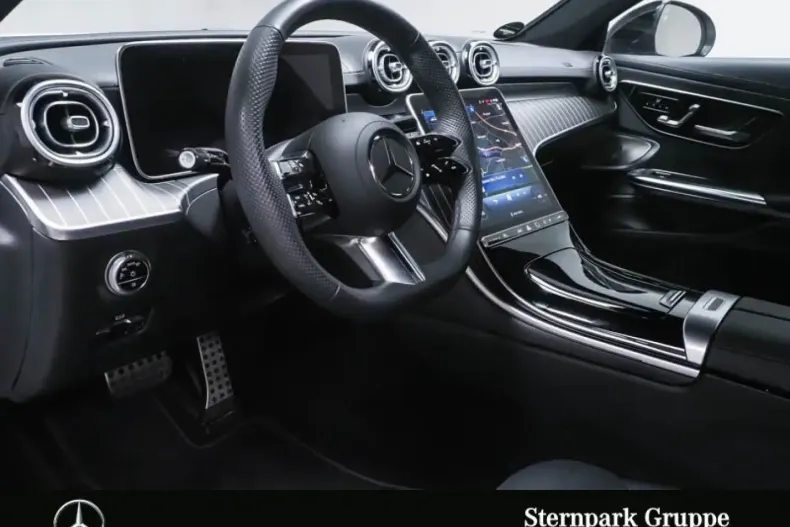 Mercedes-Benz CLE 200 din 2024 cu 12.630 km - oferta MER118531 - foto 4