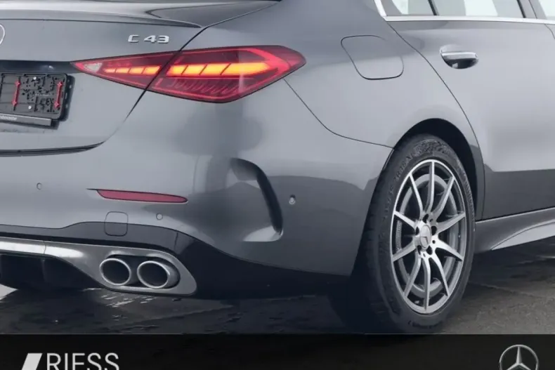 Mercedes-Benz C 43 AMG din 2024 cu 6.850 km - oferta MER118533 - foto 4