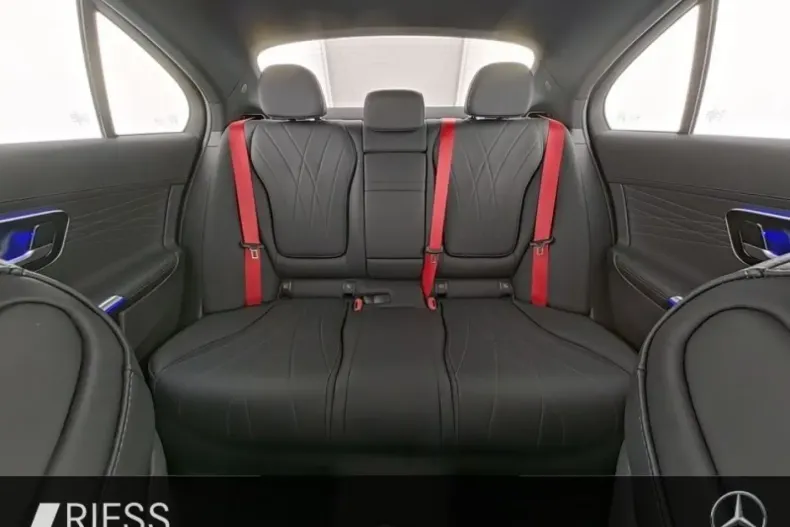 Mercedes-Benz C 43 AMG din 2024 cu 6.850 km - oferta MER118533 - foto 7