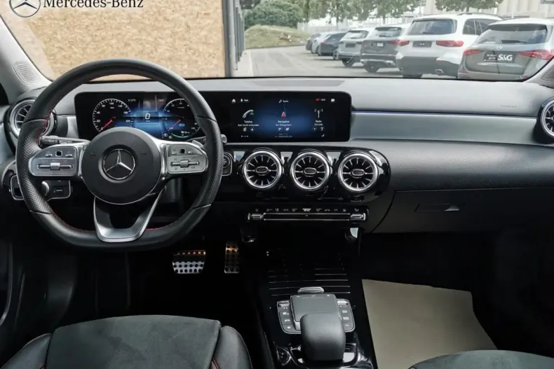 Mercedes-Benz A 250 din 2022 cu 23.330 km - oferta MER118534 - foto 9