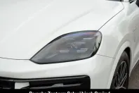 Porsche Cayenne din 2023 cu 26.000 km - oferta POR118539 - foto 13