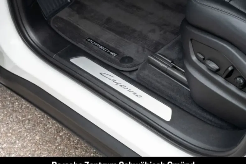 Porsche Cayenne din 2023 cu 26.000 km - oferta POR118539 - foto 17