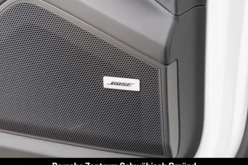 Porsche Cayenne din 2023 cu 26.000 km - oferta POR118539 - foto 22