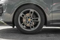 Porsche Cayenne din 2024 cu 29.800 km - oferta POR118541 - foto 4