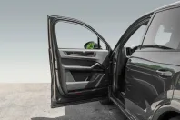 Porsche Cayenne din 2024 cu 29.800 km - oferta POR118541 - foto 19