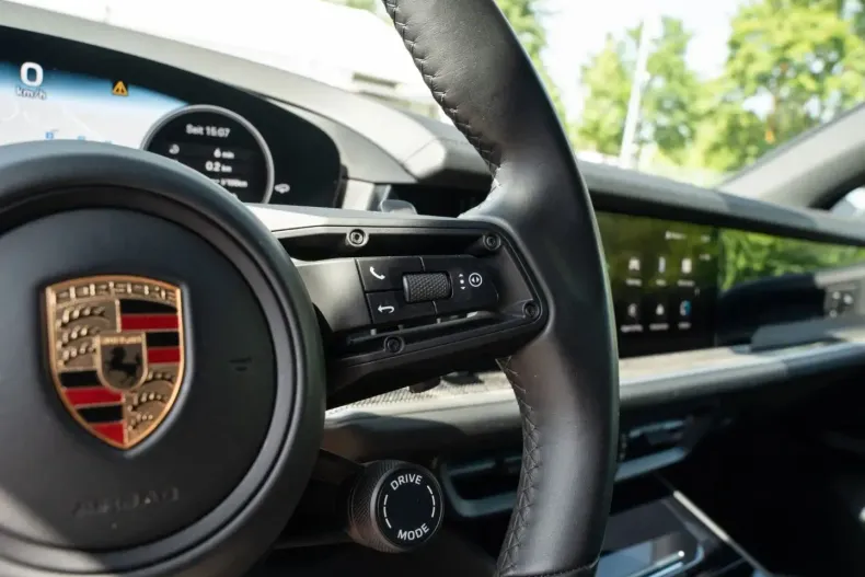 Porsche Cayenne din 2024 cu 29.800 km - oferta POR118541 - foto 28