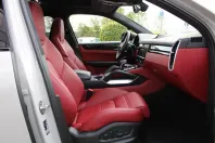 Porsche Cayenne din 2023 cu 42.500 km - oferta POR118544 - foto 9